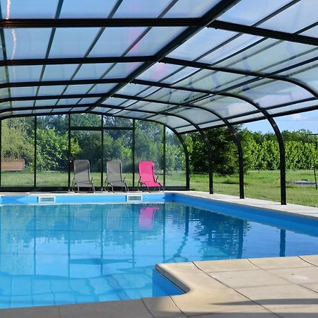 Les Galapons Hotel Trept Екстериор снимка