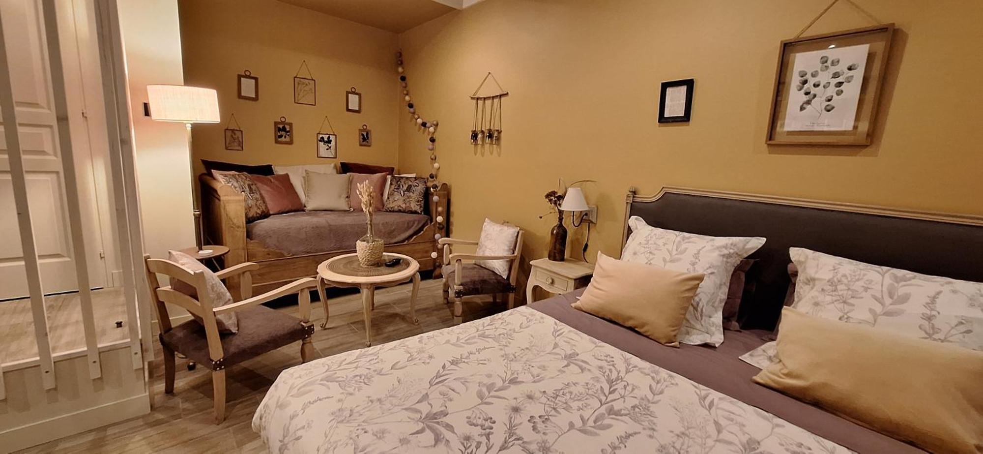 Les Galapons Hotel Trept Екстериор снимка